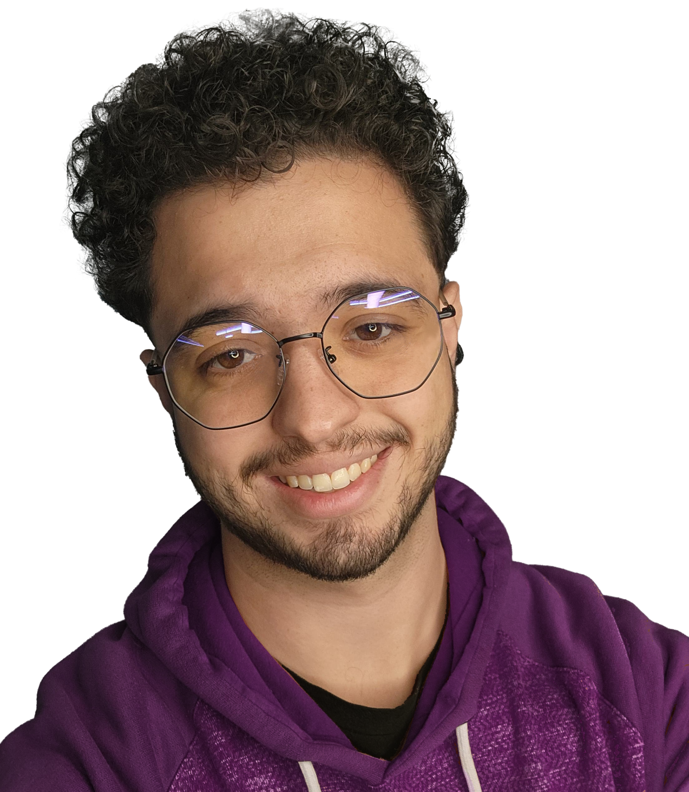 Imagem Demonstrando o Desenvolvedor Paulo Henrique, homem, pele clara, olhos e cabelo castanhos, cabelo curto enrrolado, camisa preta